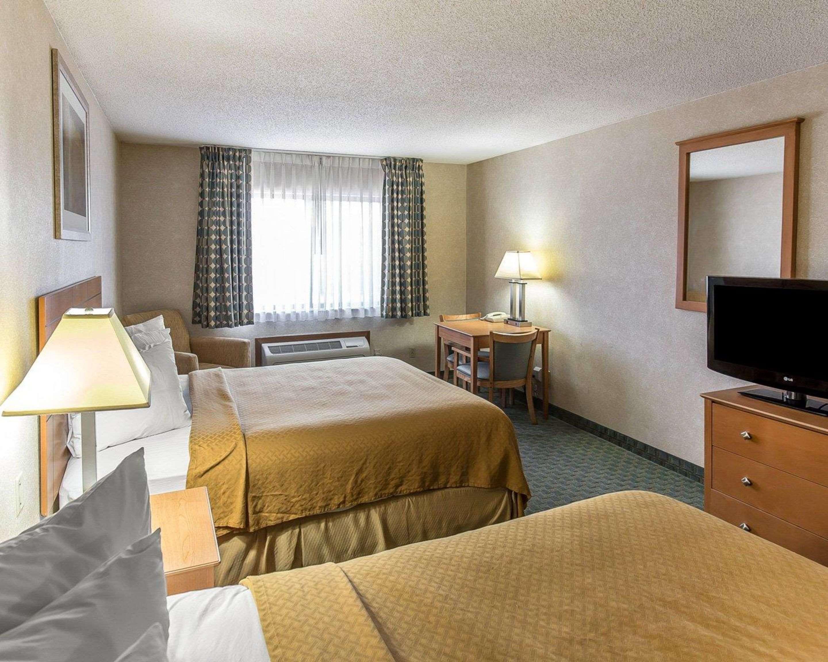 Quality Inn At Collins Road - Cedar Rapids Esterno foto