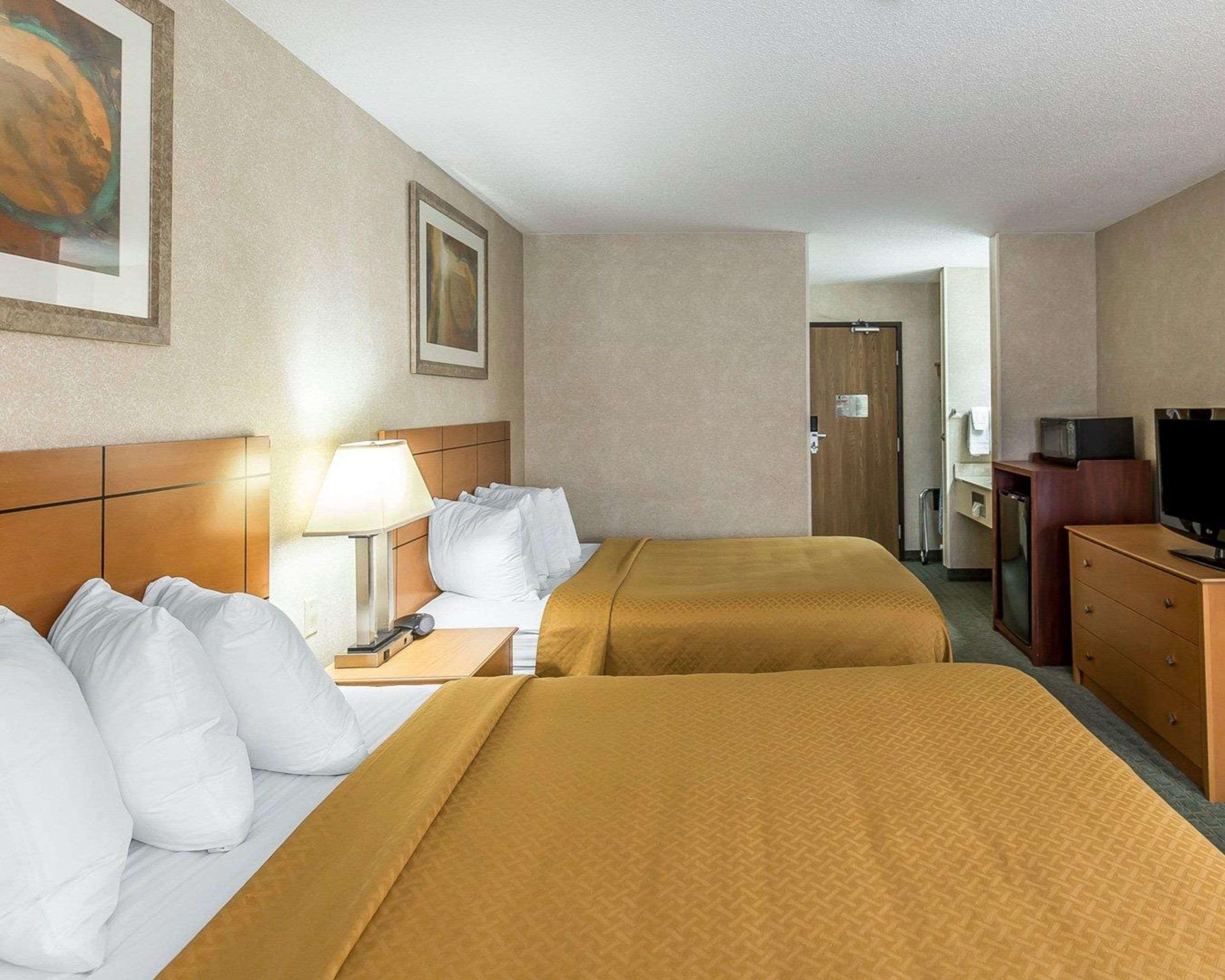 Quality Inn At Collins Road - Cedar Rapids Esterno foto