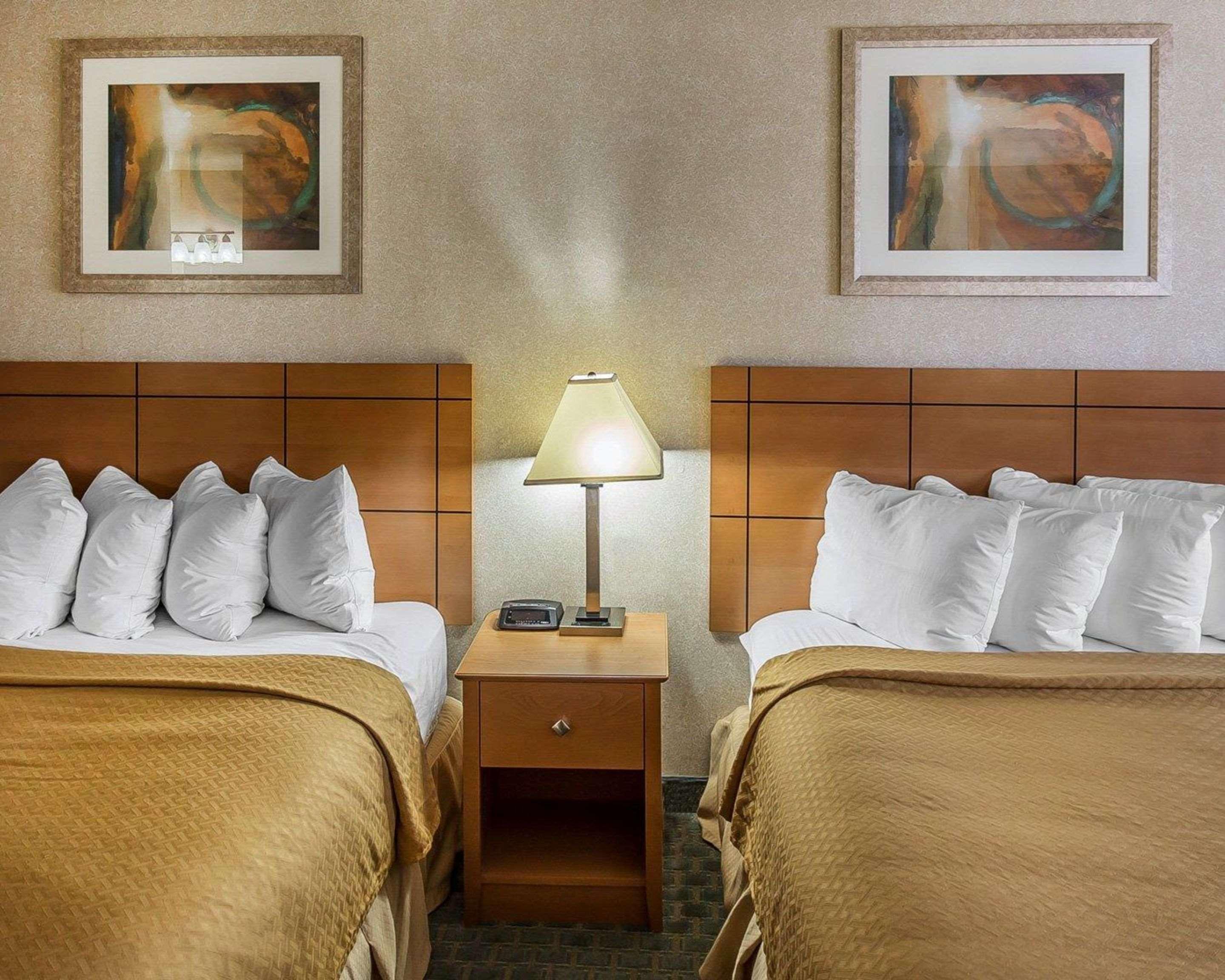 Quality Inn At Collins Road - Cedar Rapids Esterno foto