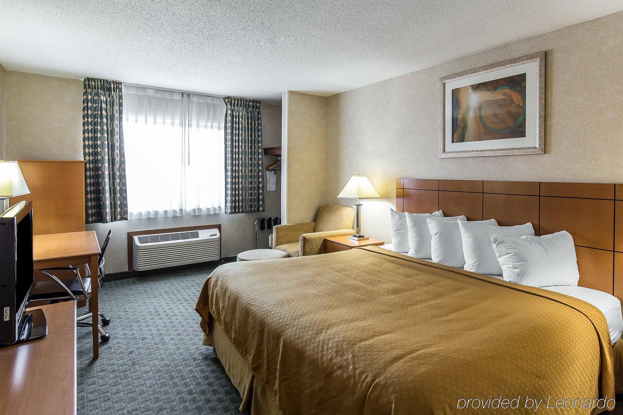 Quality Inn At Collins Road - Cedar Rapids Esterno foto