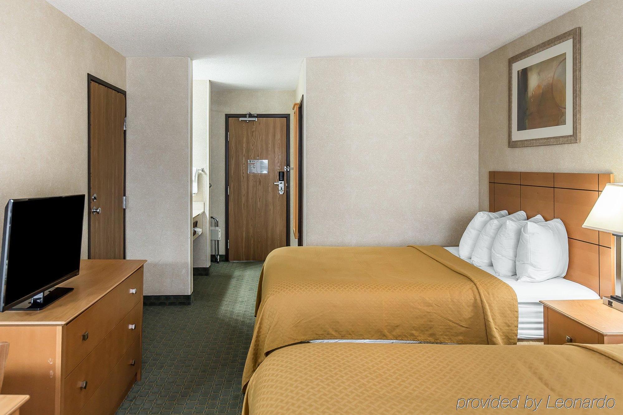 Quality Inn At Collins Road - Cedar Rapids Esterno foto