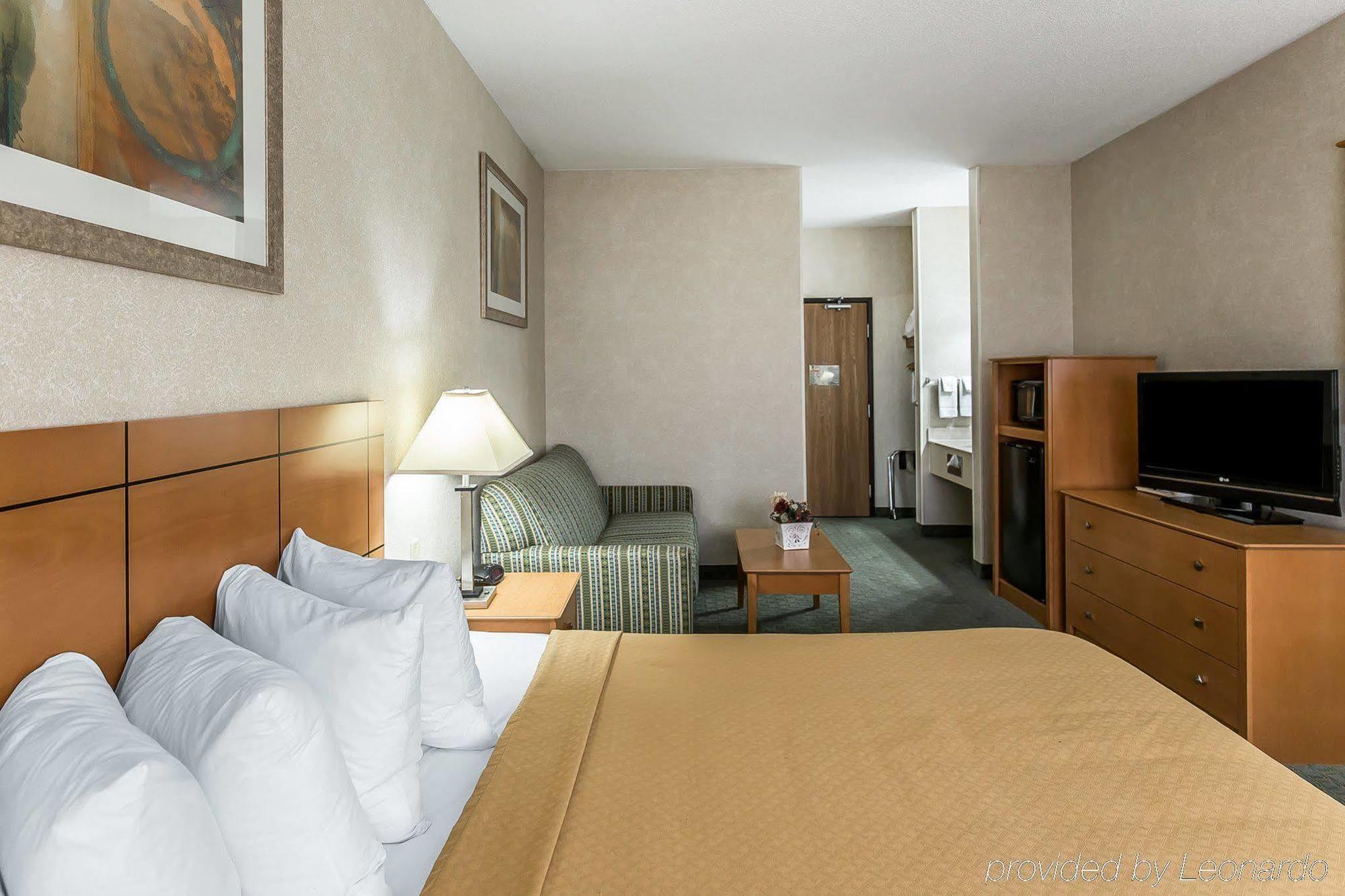Quality Inn At Collins Road - Cedar Rapids Esterno foto