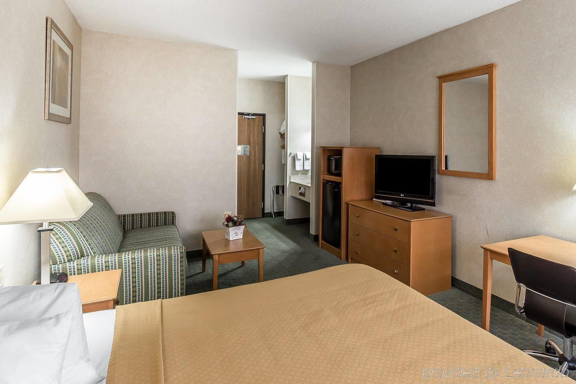 Quality Inn At Collins Road - Cedar Rapids Esterno foto